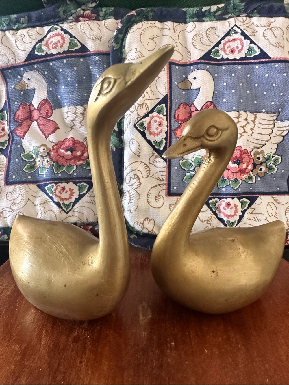 Pair of vintage Brass Swans